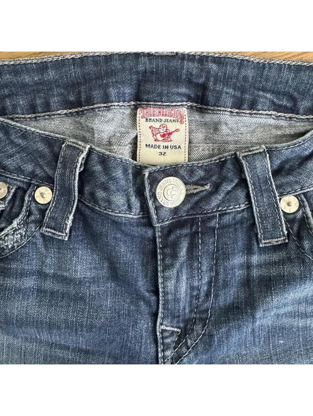 Men's True Religion 32